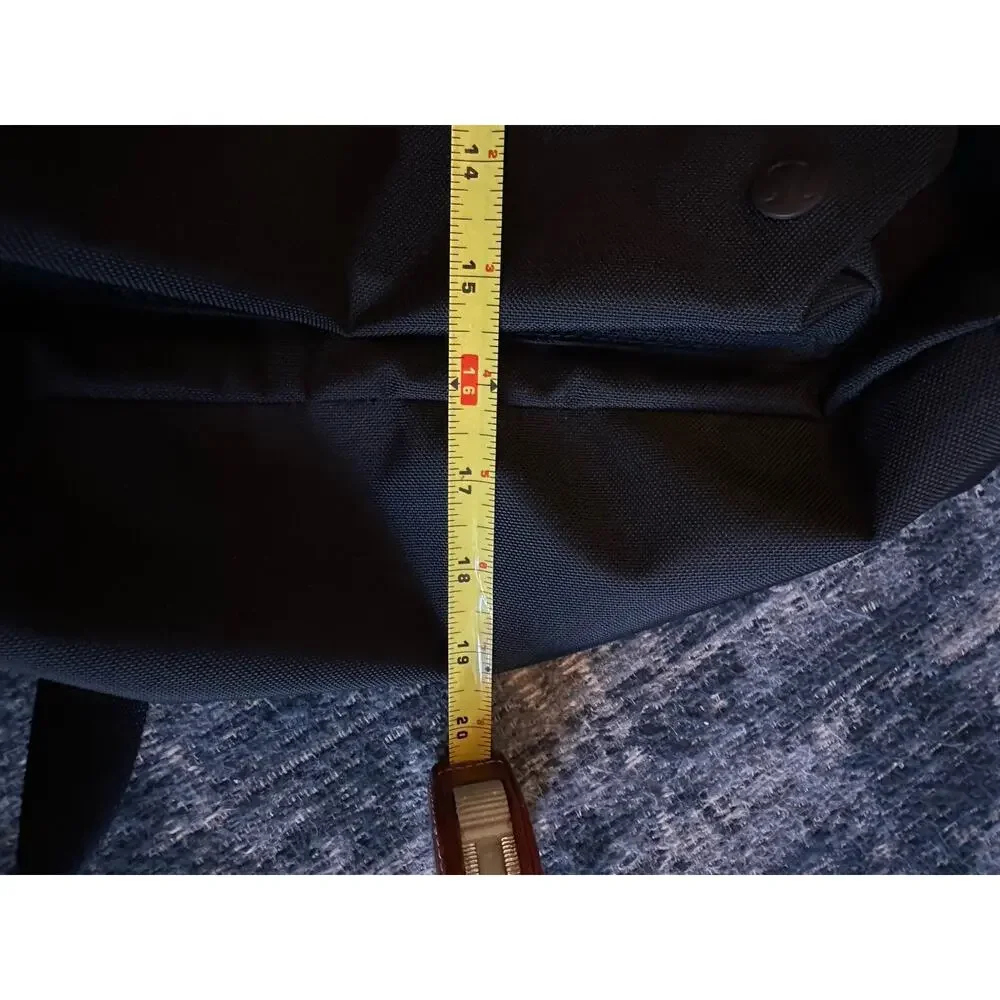 Lululemon Backpack Mens/ Unisex Black Front Pocket Work School Sport City Bag